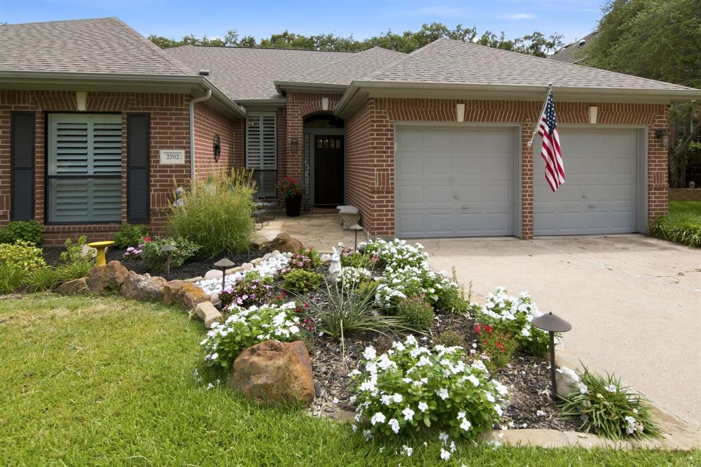 2702 Pinehurst Drive