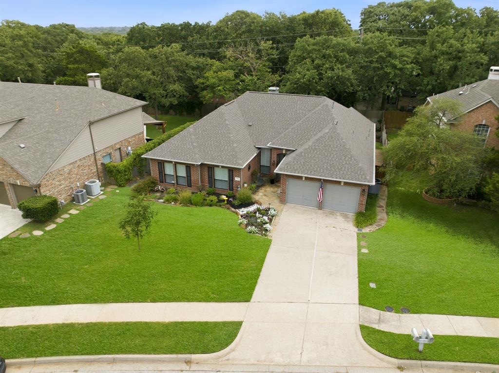 2702 Pinehurst Drive