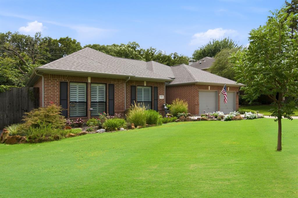 2702 Pinehurst Drive