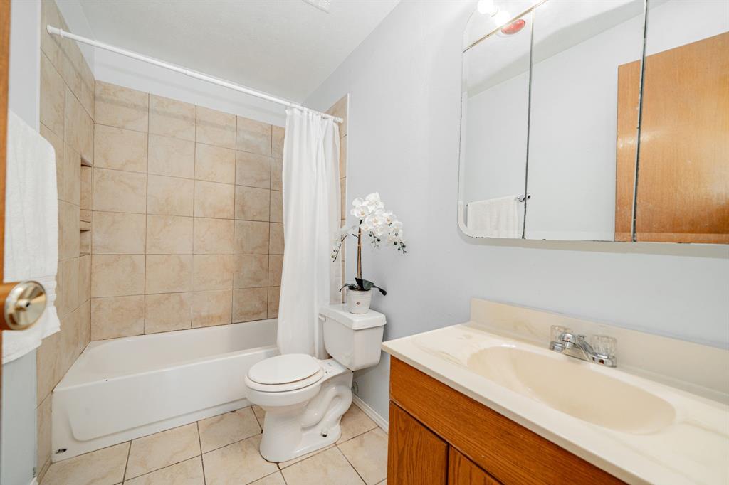 Skyline 04 - Residential