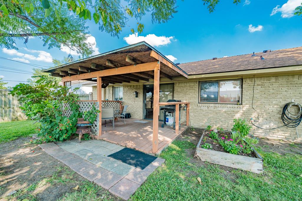 Skyline 04 - Residential