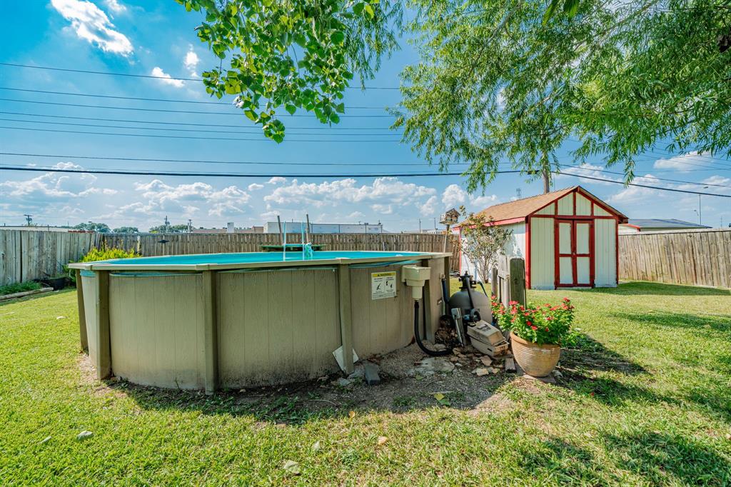 Skyline 04 - Residential