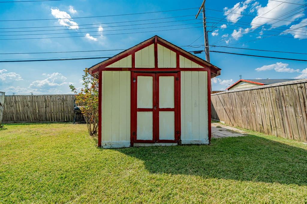 Skyline 04 - Residential