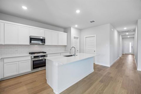 Tiny photo for 3207 Linden Lane, Gunter, TX 75058 (MLS # 21341593)