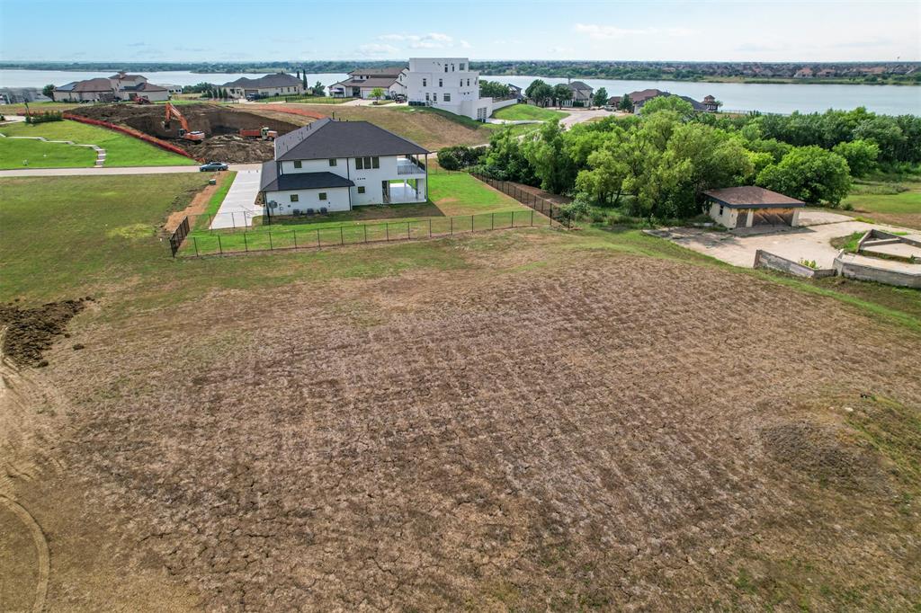 The Waters Edge - Land