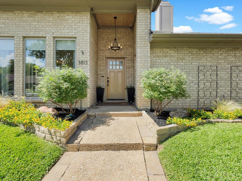 3813 Fall Wheat Drive