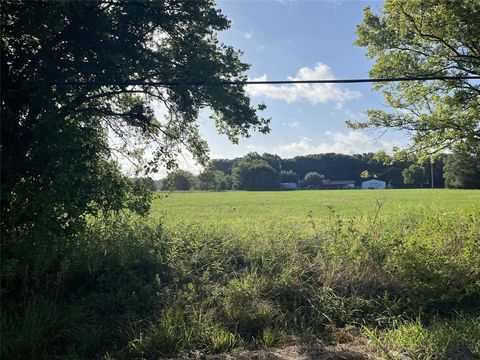 210 Tomahawk Drive West Tawakoni TX 75474