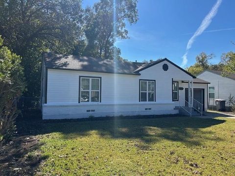 2314 Tealford Drive Dallas TX 75228