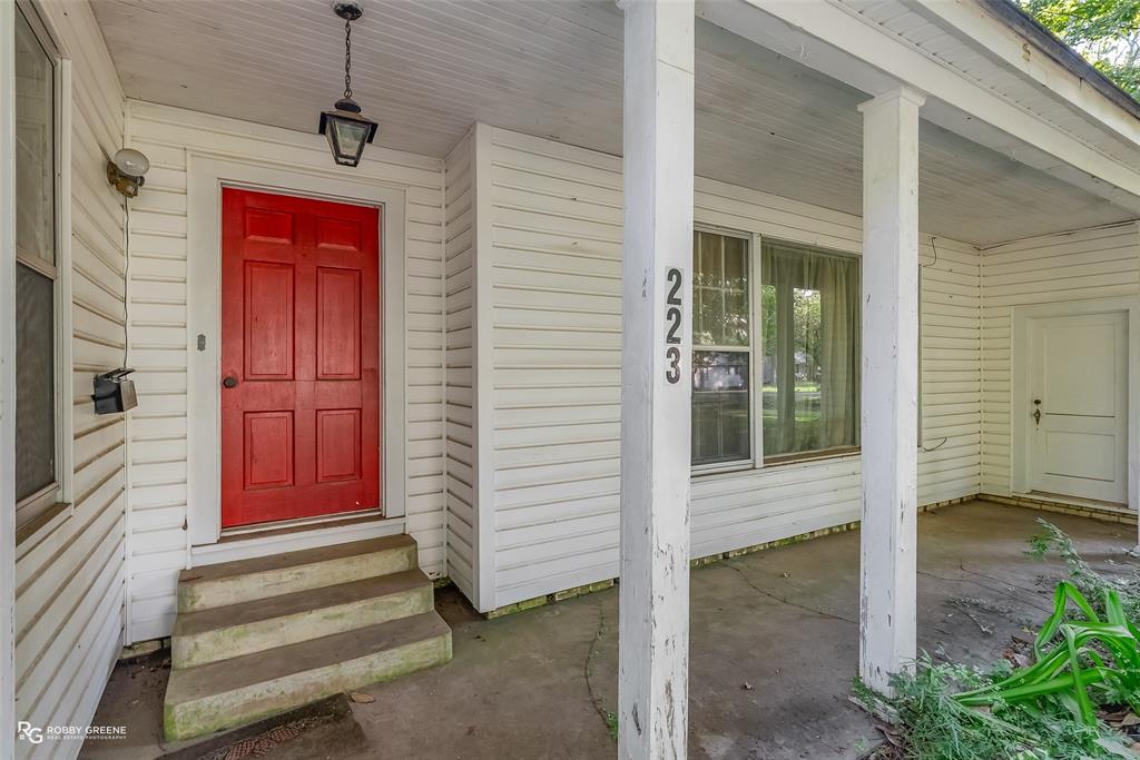 223 W Virginia Avenue