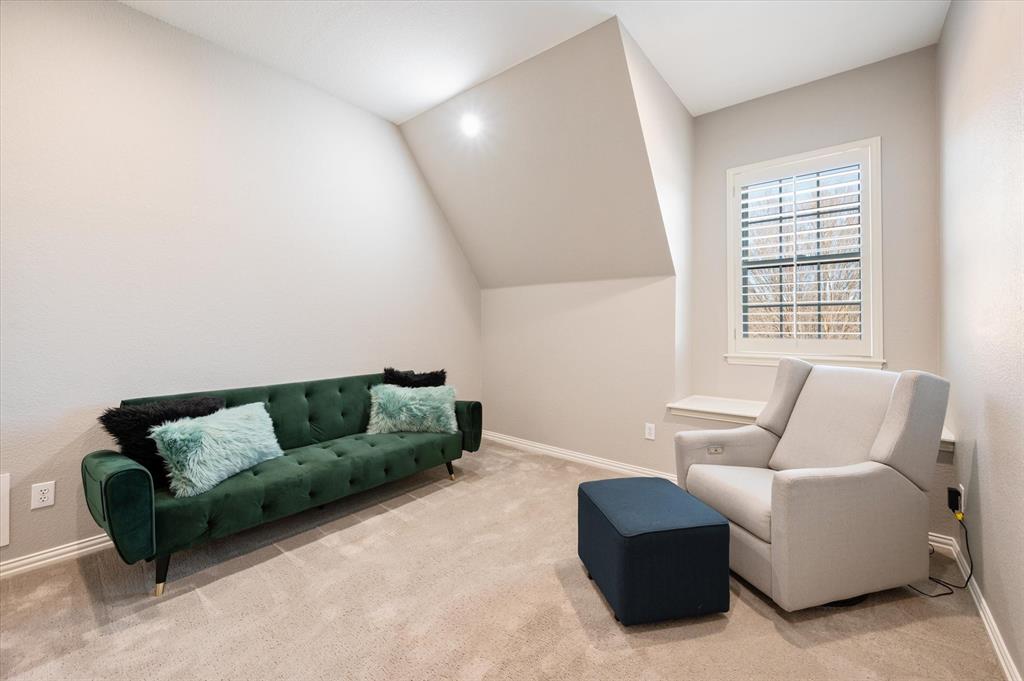 Versailles Add - Residential