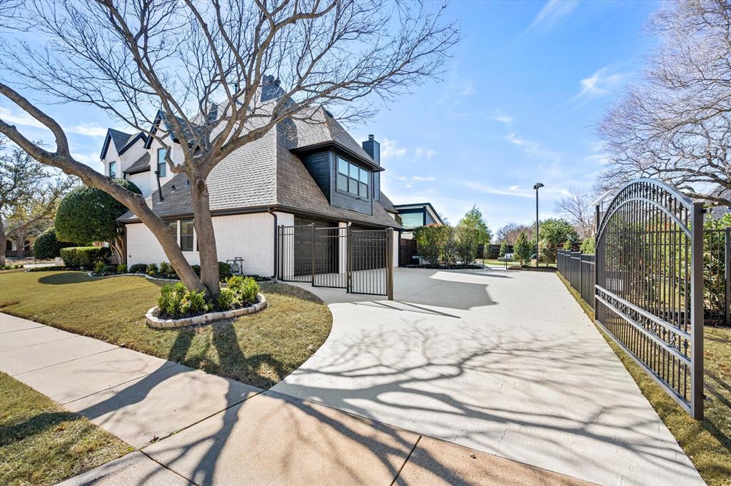 Versailles Add - Residential