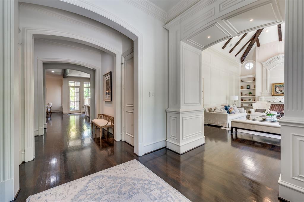 3800 Wentwood