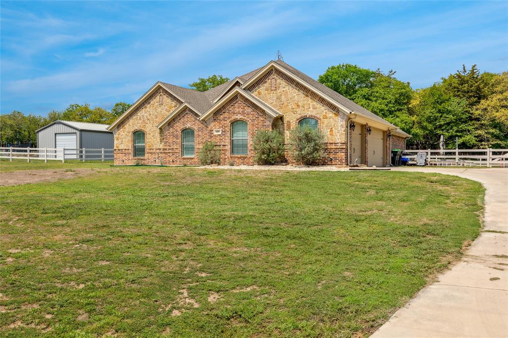 115 Lyndsey Court