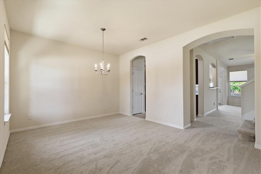 712 Hawk Valley Drive