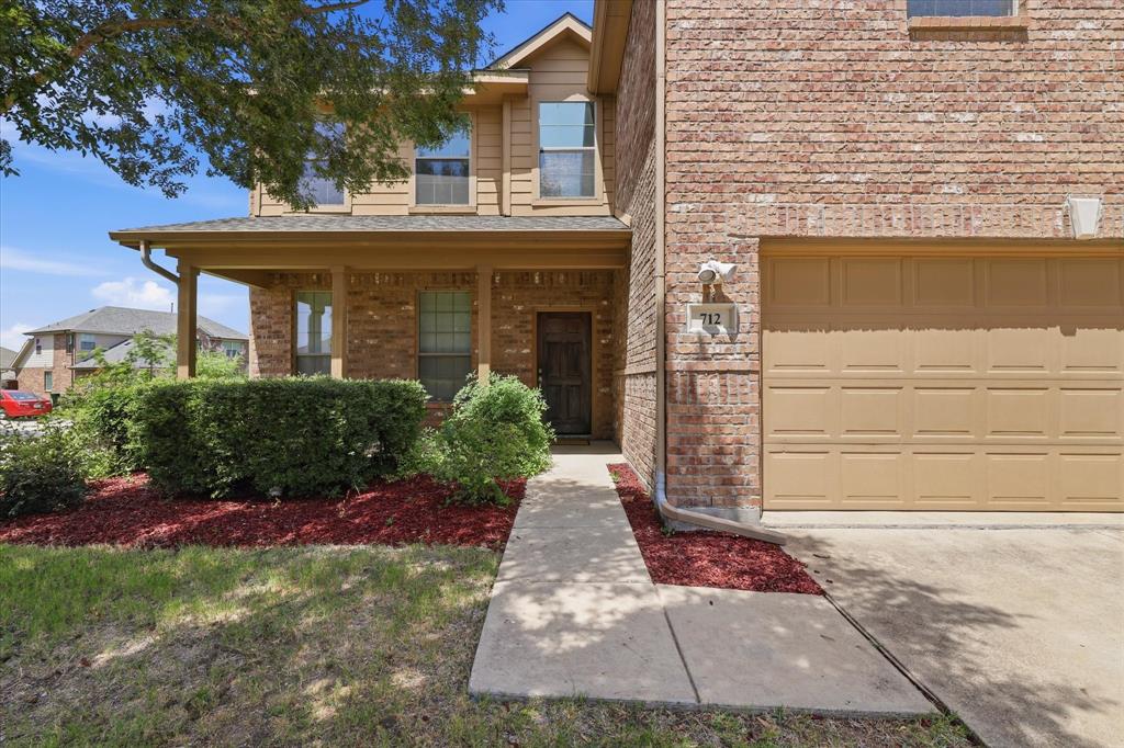 712 Hawk Valley Drive