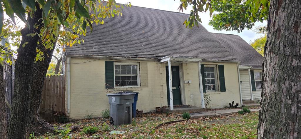 4300 Roseland Avenue