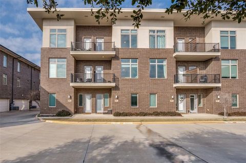 A home in Farmers Branch