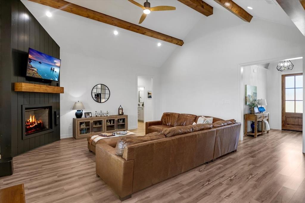 THREE DOVES ESTATES - Residential