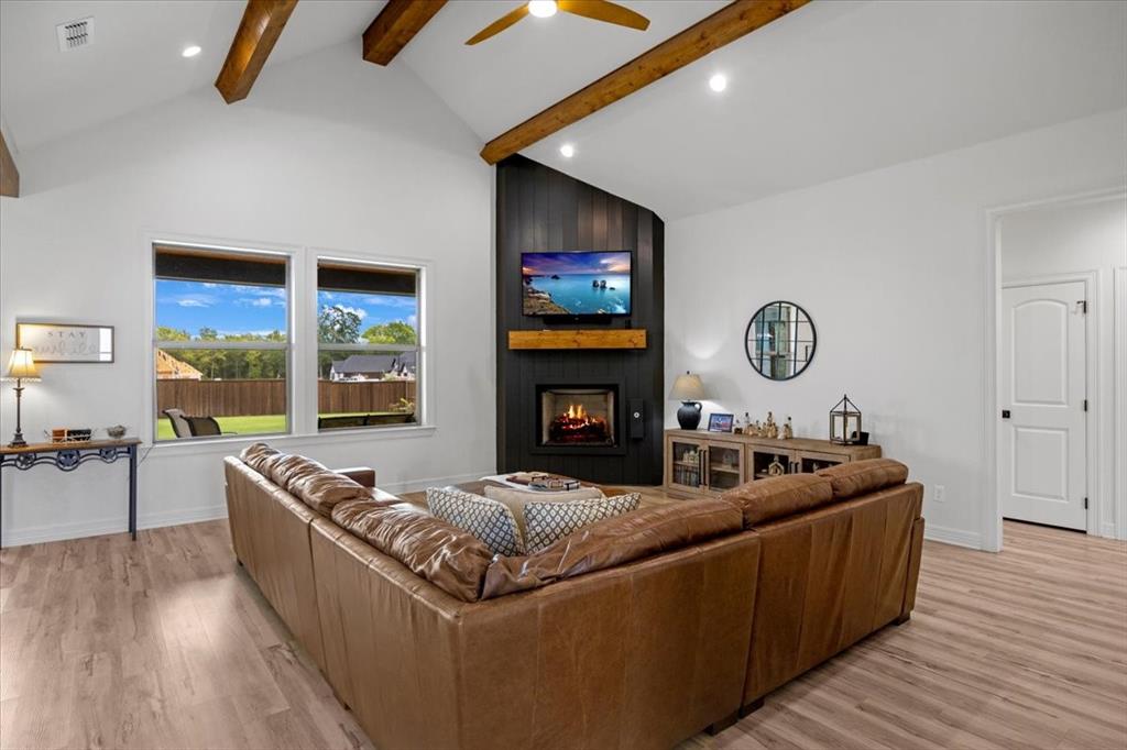 THREE DOVES ESTATES - Residential