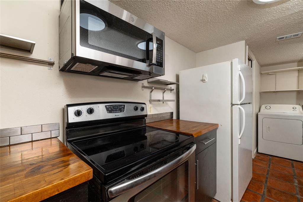 Byers Square Condominiums - Residential