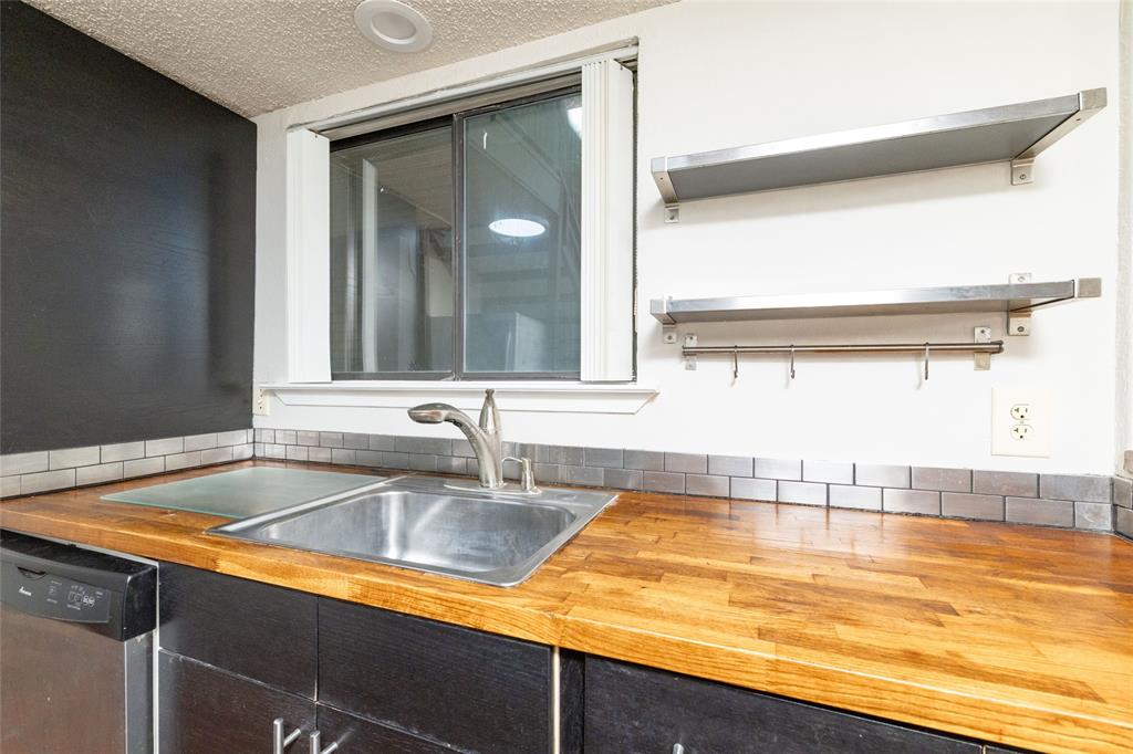 Byers Square Condominiums - Residential