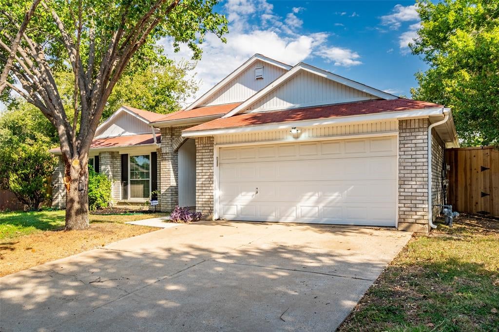 7016 Fall Creek Court