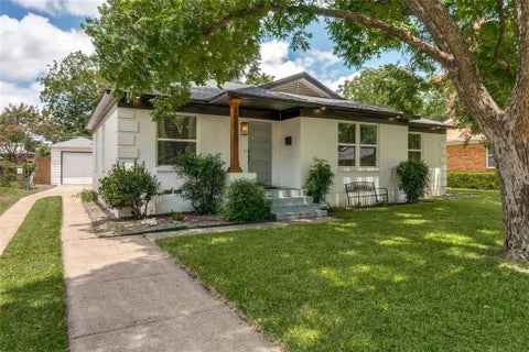 Photo of 10229 San Juan Avenue, Dallas, TX 75228 (MLS # 21419737)