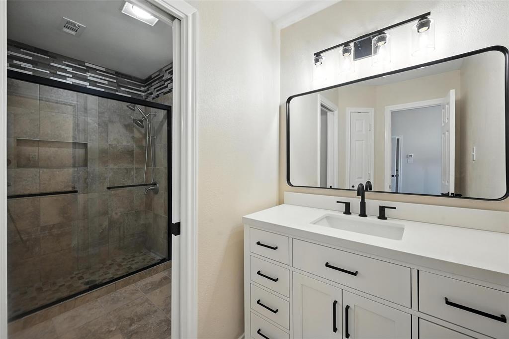 Bellaire Country Place - Residential