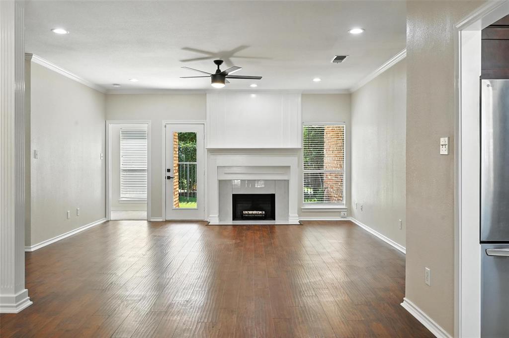 Bellaire Country Place - Residential