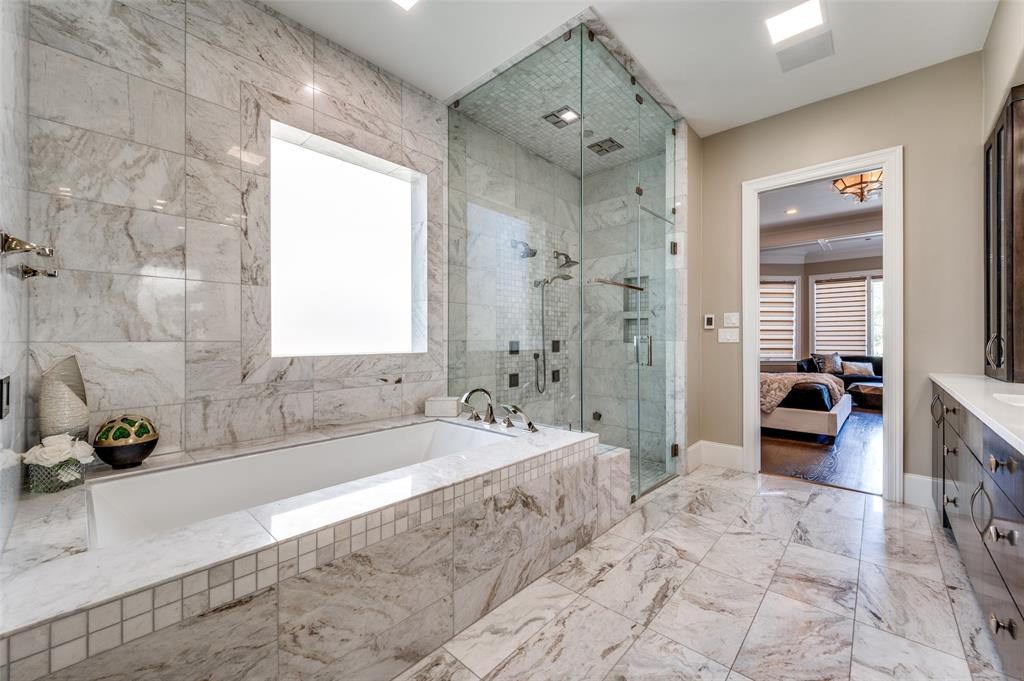 Kings Lake - Residential