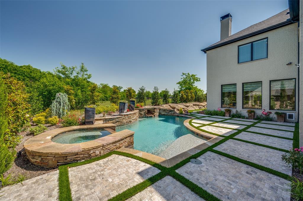 Kings Lake - Residential