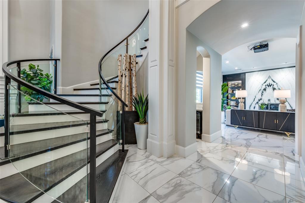 Kings Lake - Residential