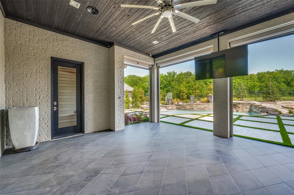 Kings Lake - Residential