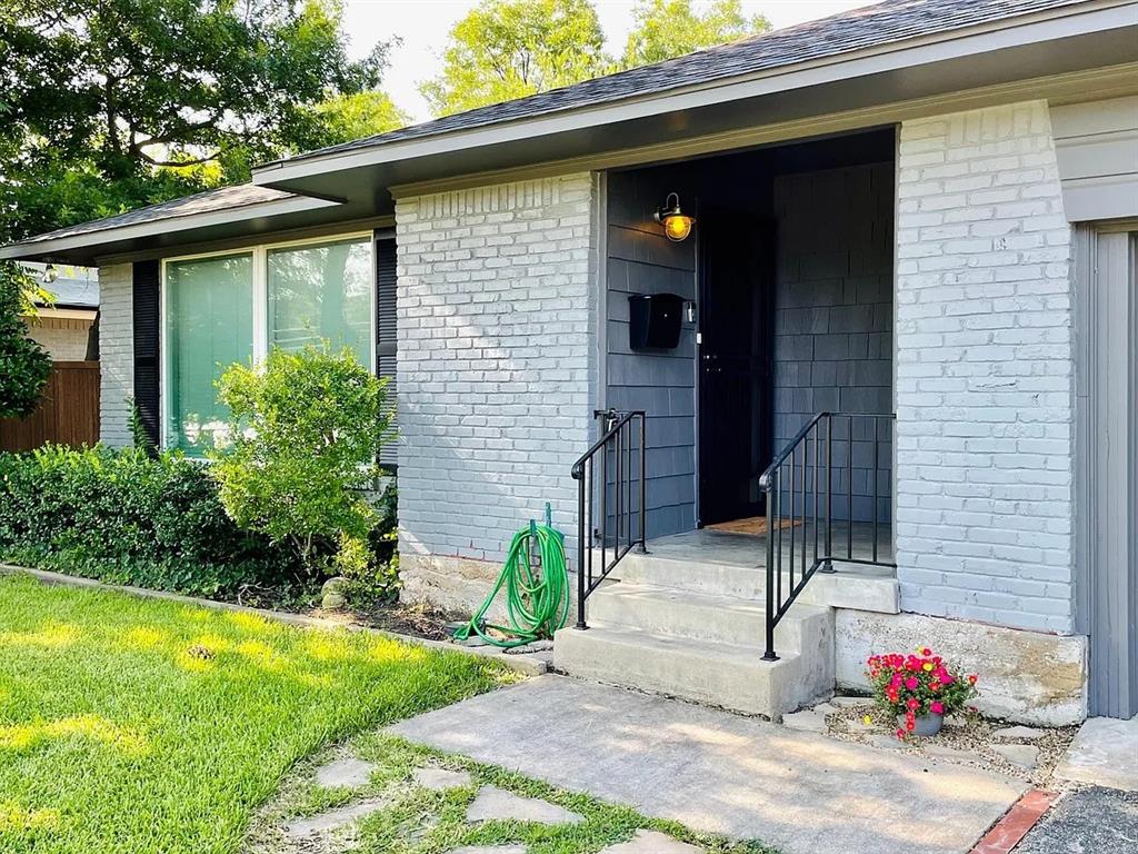 3152 Walnut Hill Lane