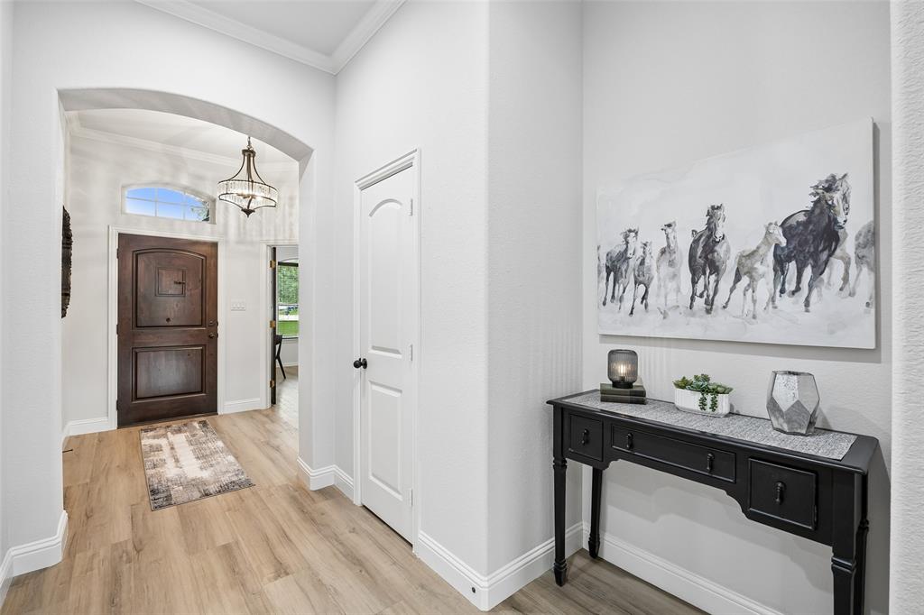 217 Hawks Ridge Trail