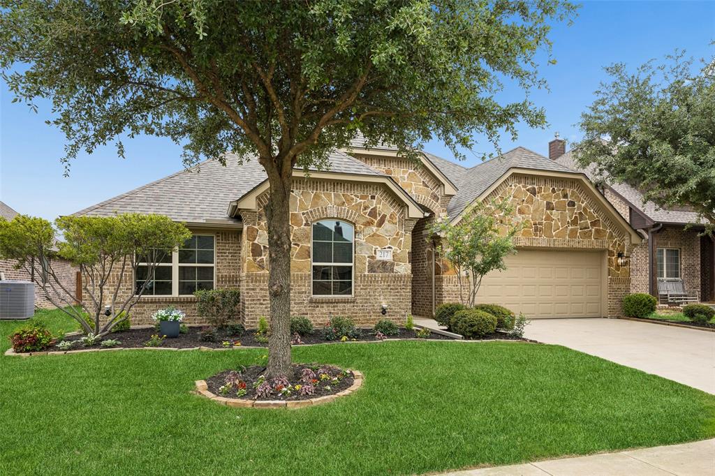 217 Hawks Ridge Trail