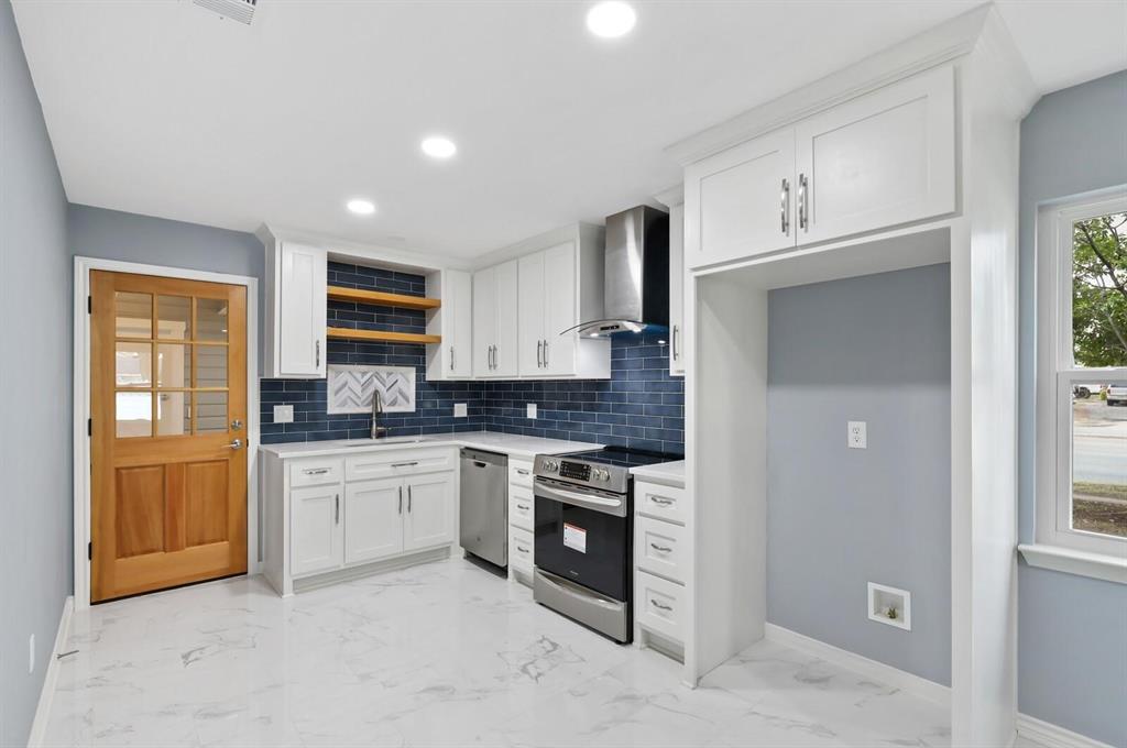 Country Club Park 01 - Residential Lease