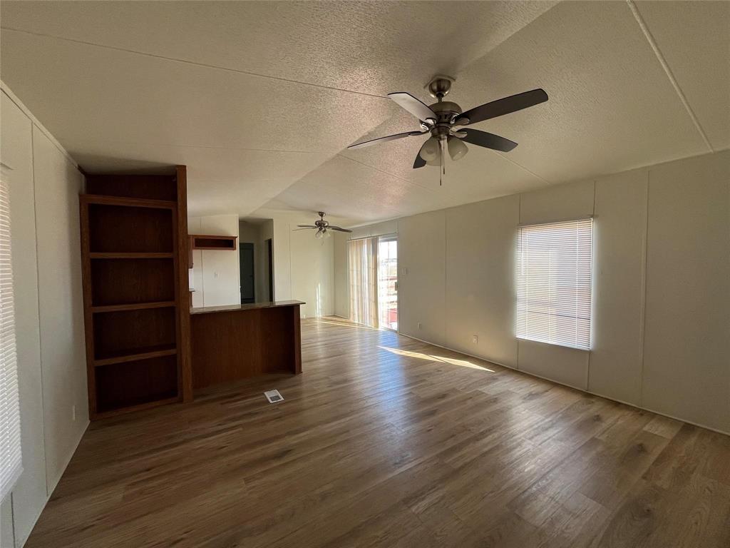 8514 County Road 623