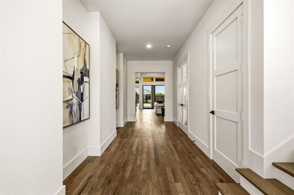 1217 Whisper Rock Drive