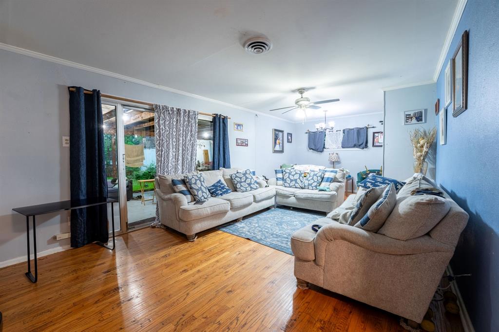 1603 John Smith Drive