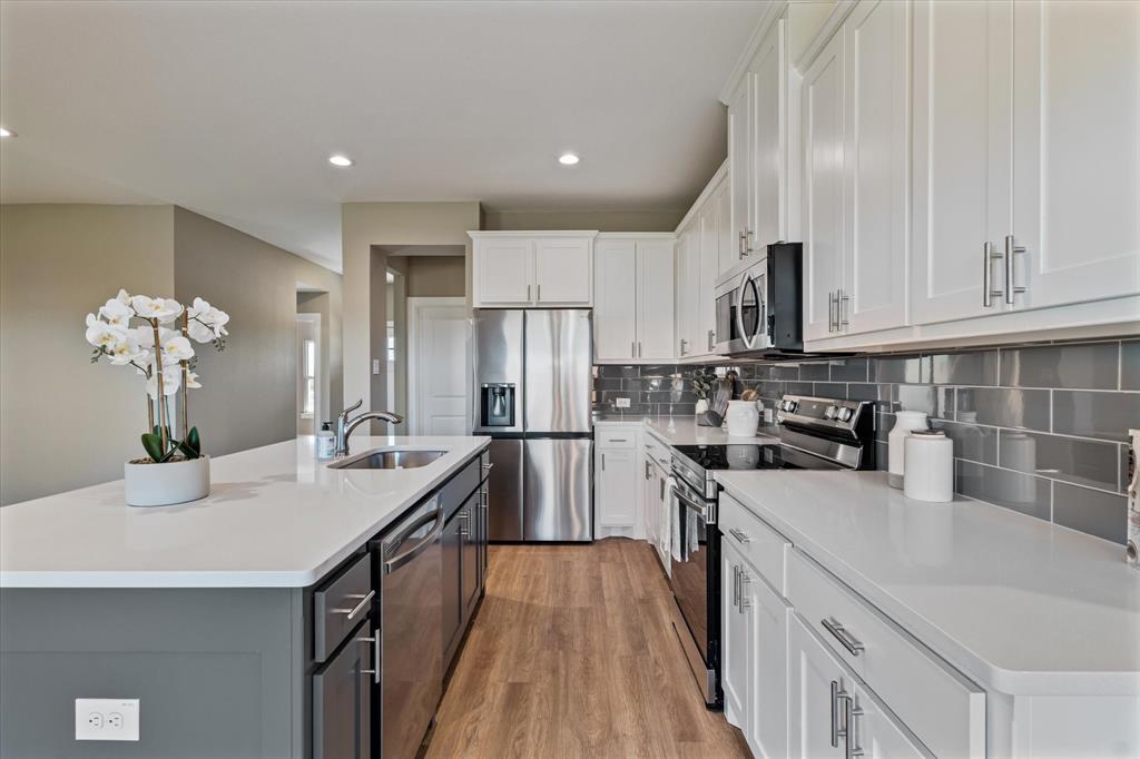 432 Cirrus Circle