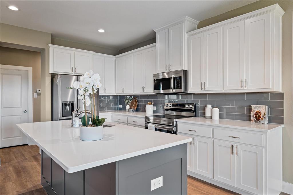 432 Cirrus Circle