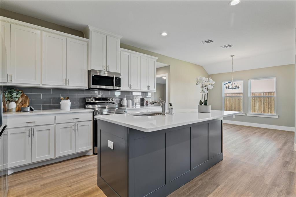 432 Cirrus Circle