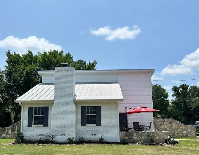 3952 J Rendon Road