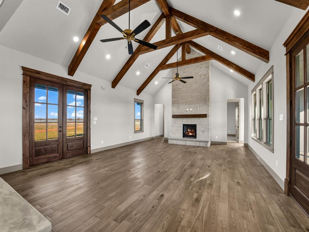 1390 Poe Prairie Road