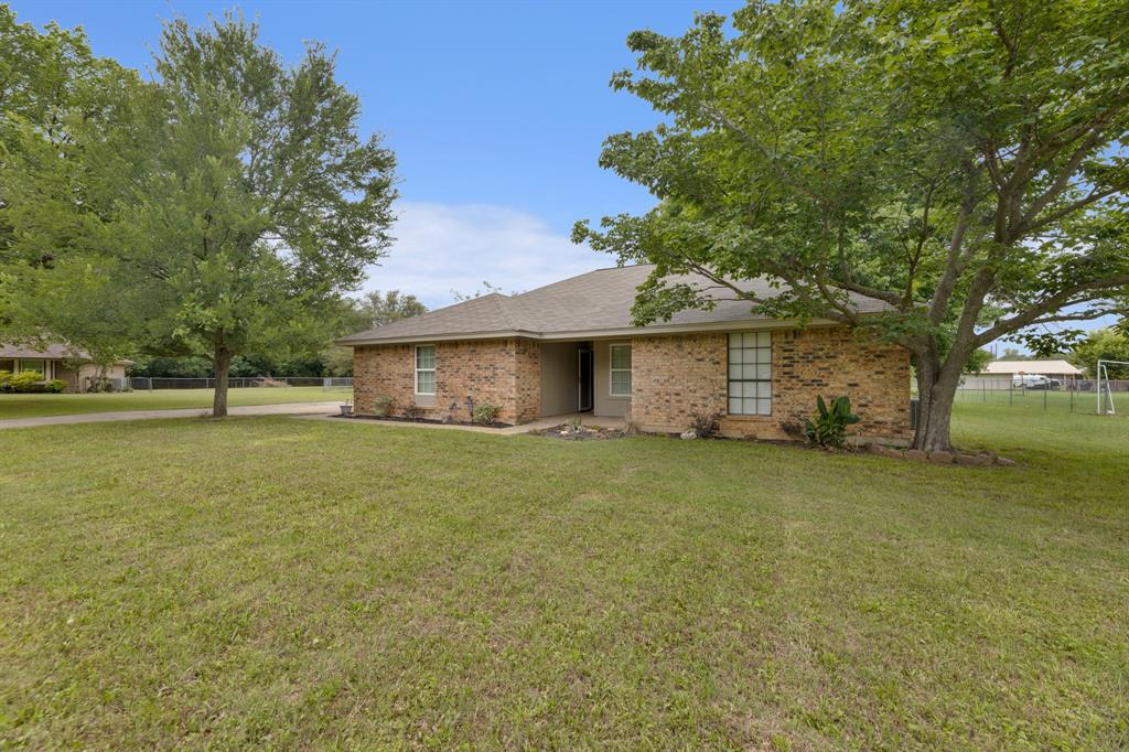 2944 Whispering Creek Lane