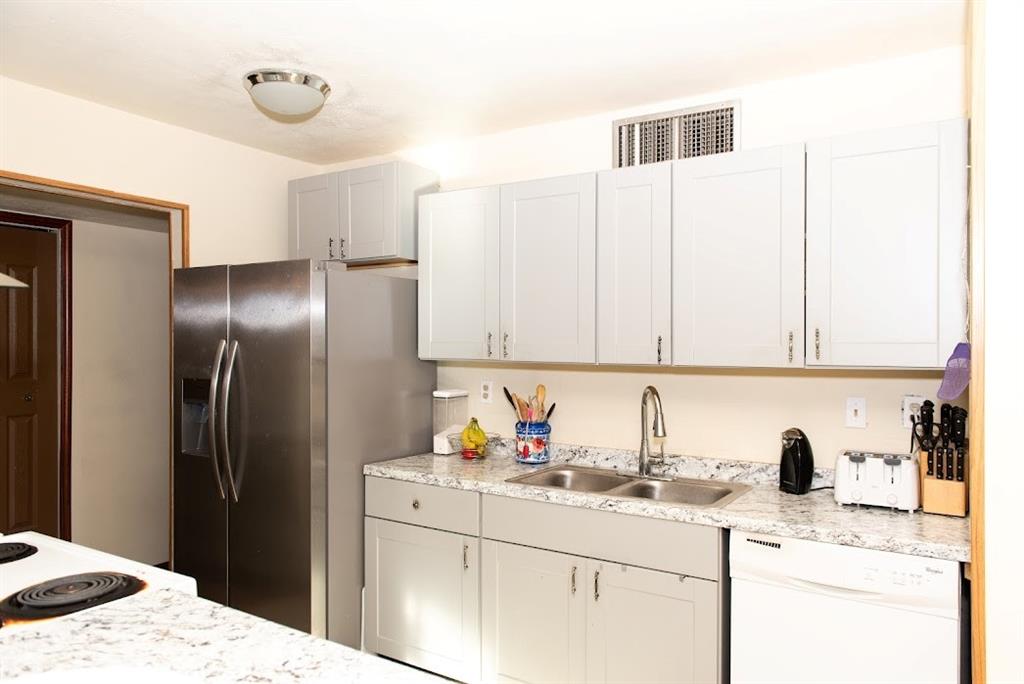 Woods Seventh - Residential