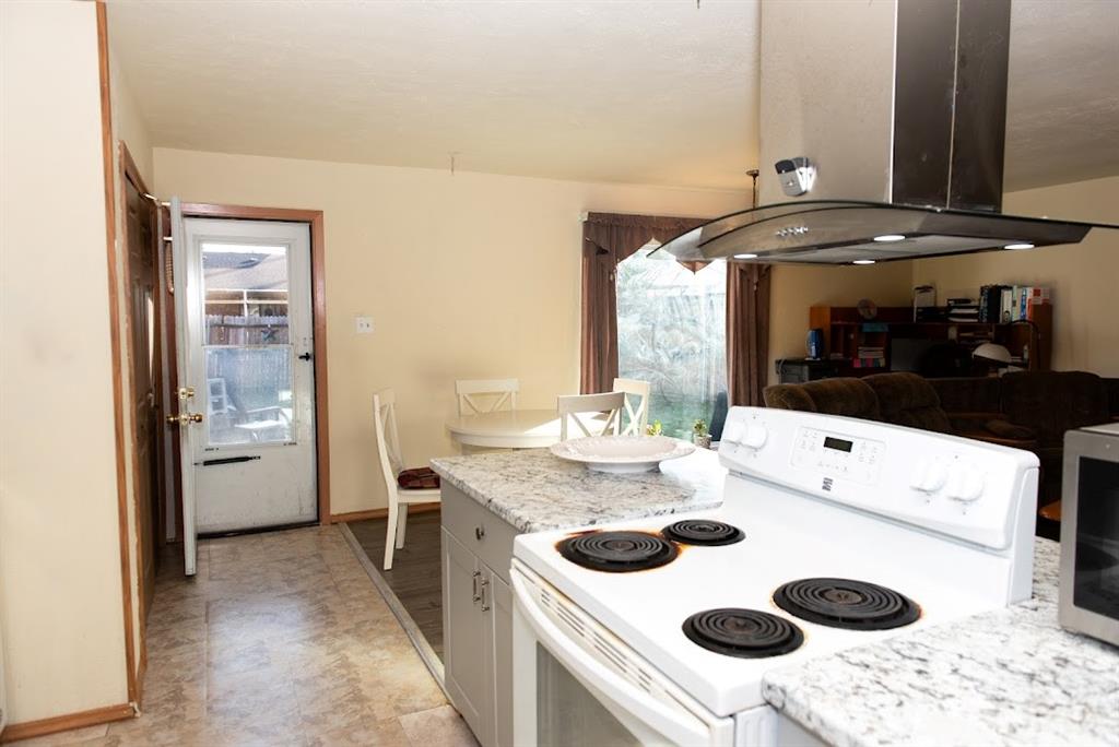 Woods Seventh - Residential