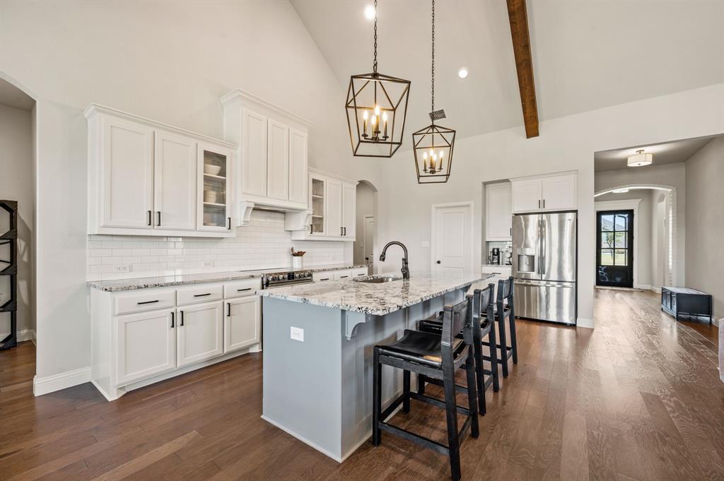8908 Lazy Oak Drive