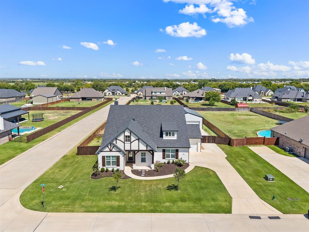 8908 Lazy Oak Drive